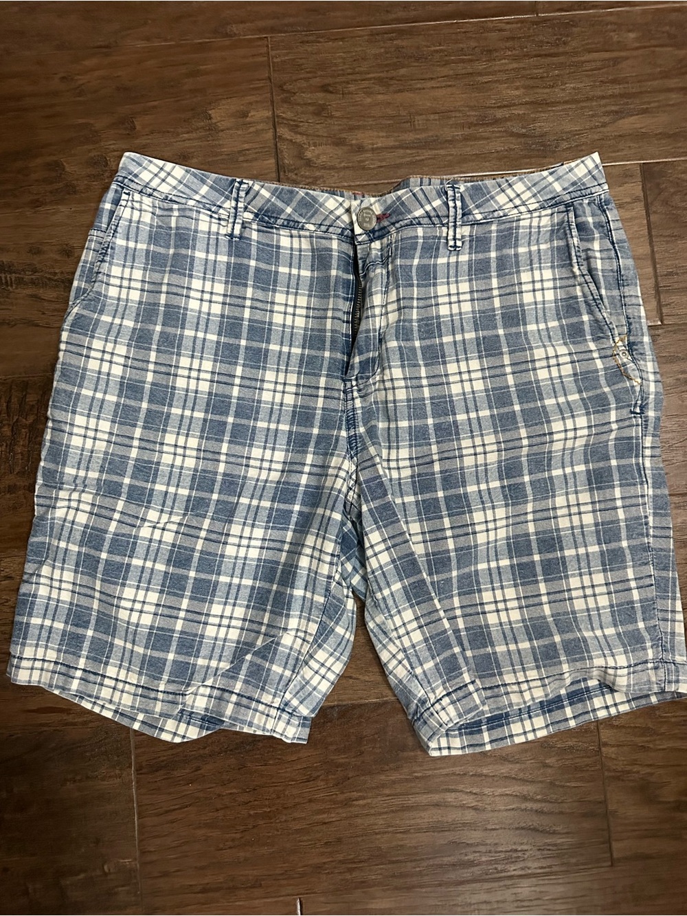 Tommy Bahama Men's Blue Plaid Casual Shorts Size 36